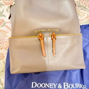 Dooney & Bourke Taupe Large Dawson Leather Women's Bag